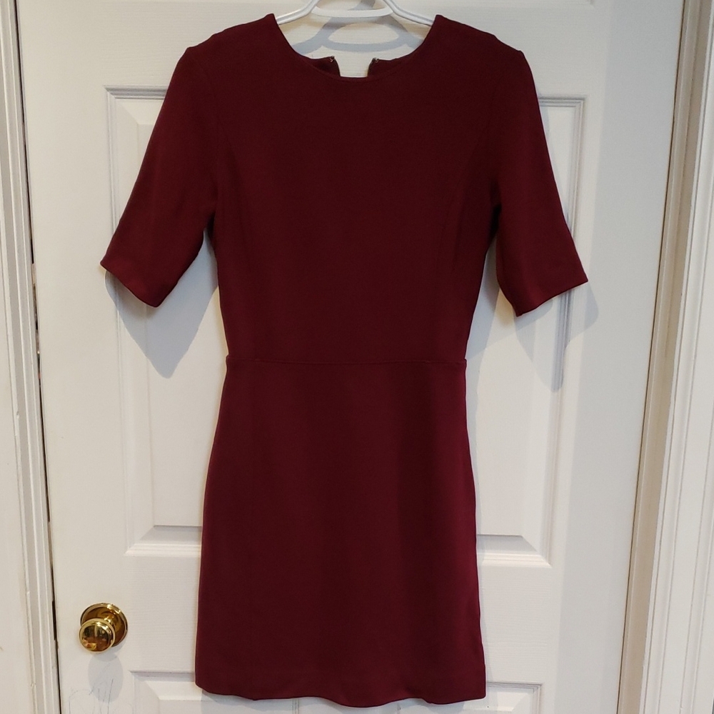 Babaton Elegant Burgundy Dress